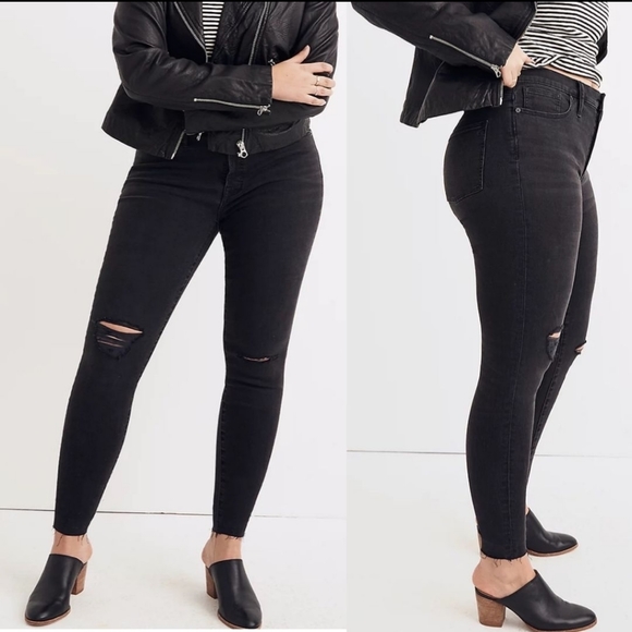 Madewell Denim - Madewell Mid-Rise Skinny Jean Black Sea Distressed Size 31 NWT! Style H2230